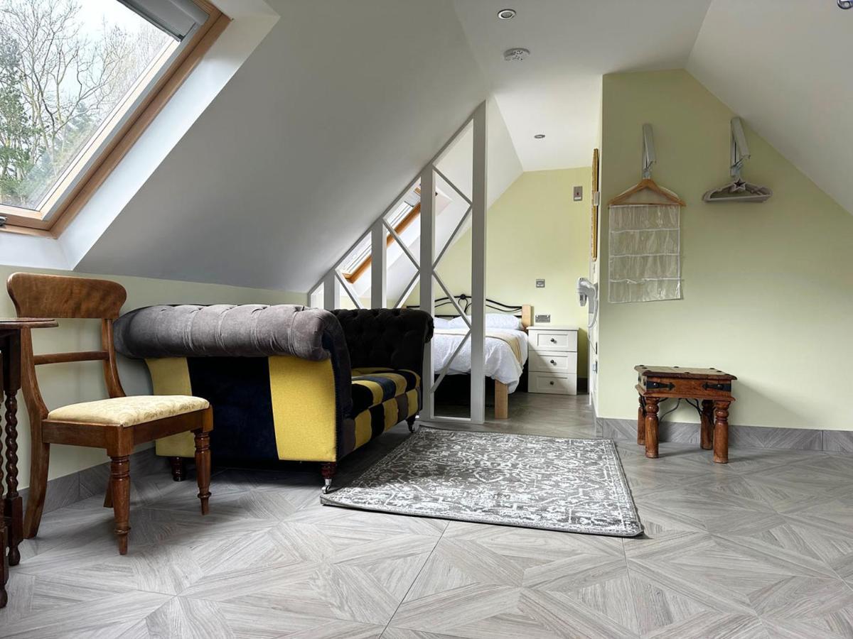 Forest Studio Apartment Gated Parking On 2 Acres Garden Chislehurst Exterior photo